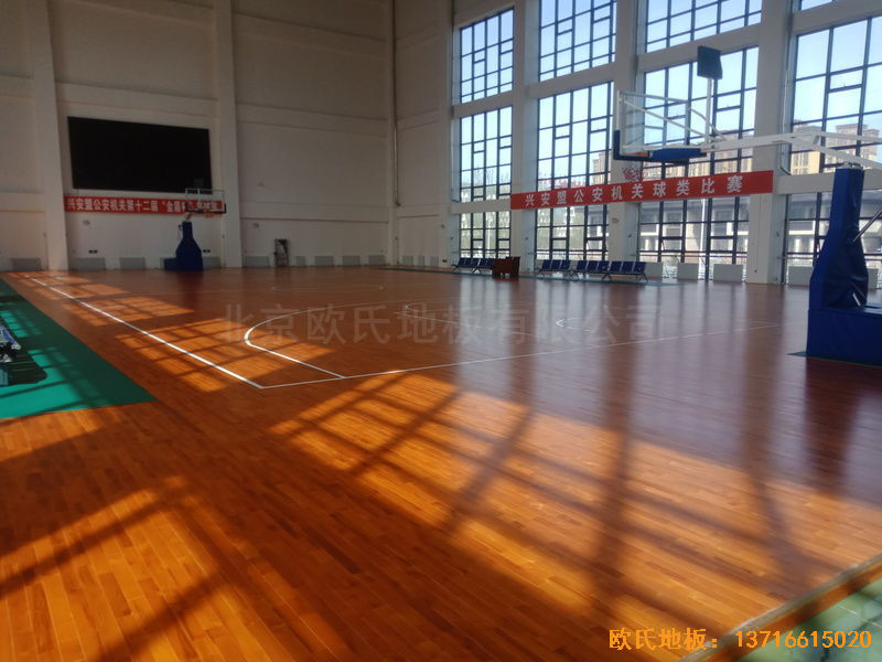 烏蘭浩特興安盟公安局運(yùn)動地板施工案例