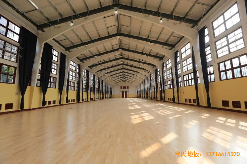 福建中國女排中國隊訓練基地排球場館運動地板鋪裝案例