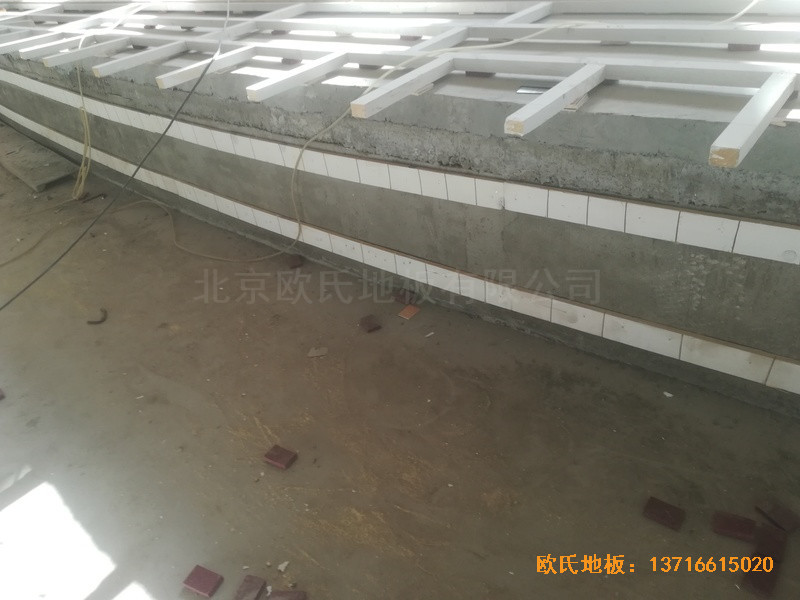 寧夏銀川試驗(yàn)中學(xué)舞臺運(yùn)動木地板鋪裝案例1