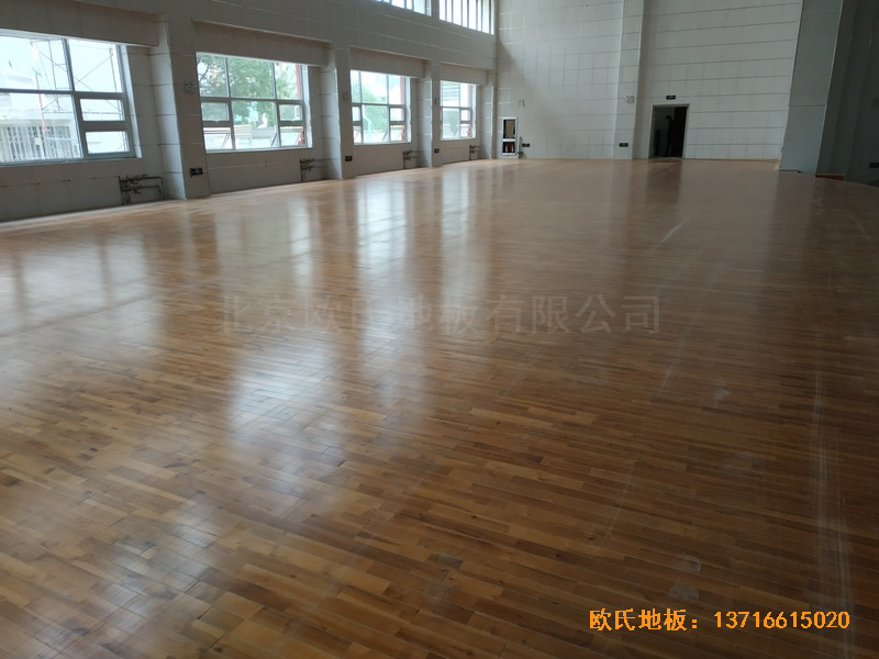 寧夏銀川試驗(yàn)中學(xué)舞臺運(yùn)動木地板鋪裝案例4