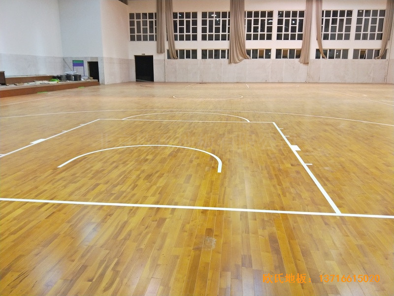 江蘇宿遷消防支隊(duì)籃球館體育地板鋪設(shè)案例0