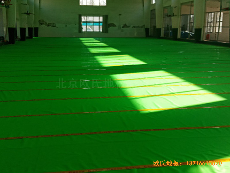 河北滄州體育學(xué)?；@球館運動木地板鋪設(shè)案例2