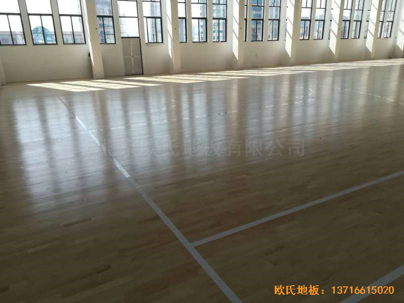 浙江臺州溫嶺消防大隊籃球館運動地板鋪設(shè)案例4
