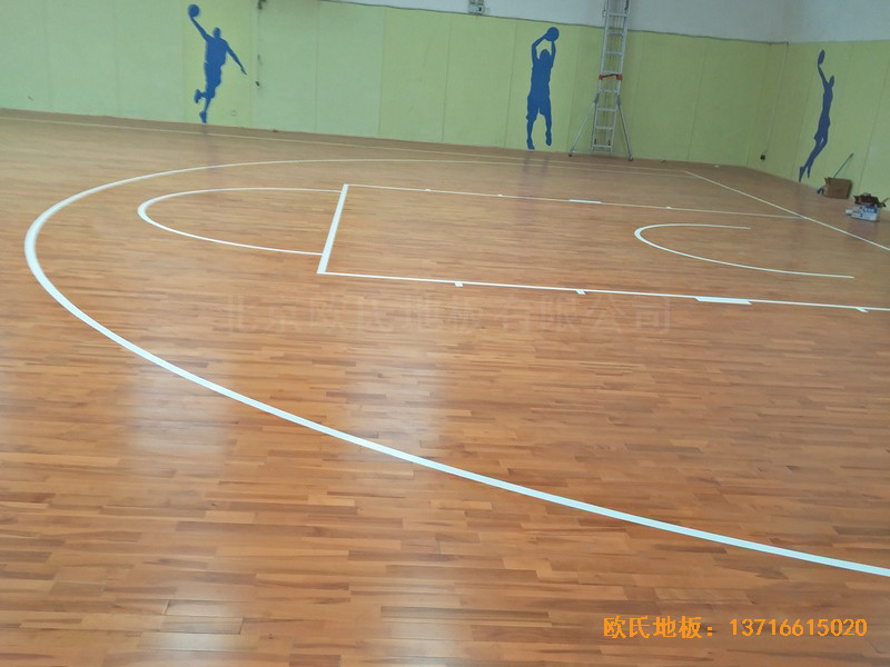 陽煤集團三礦球館運動地板鋪設(shè)案例0