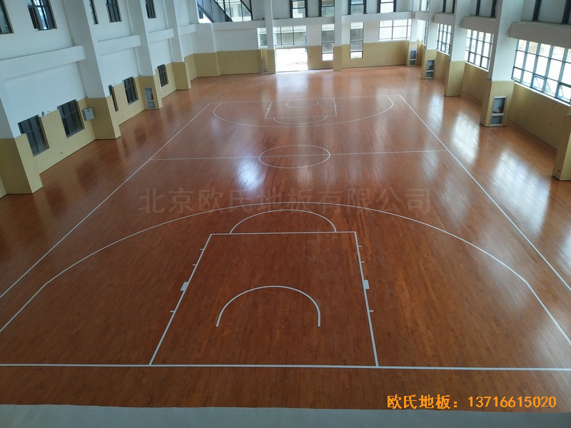 云南蒙自師范體育館體育地板鋪設(shè)案例5