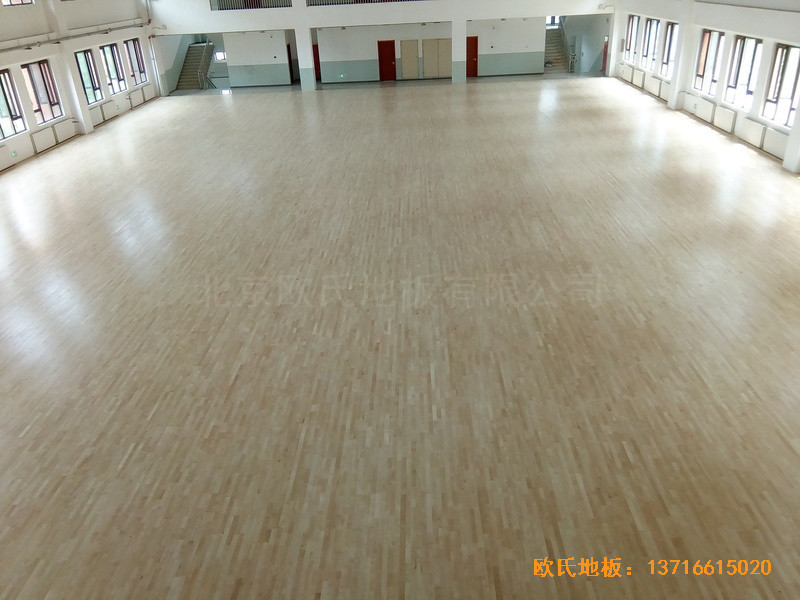 北京趙全營(yíng)鎮(zhèn)天順小學(xué)體育館運(yùn)動(dòng)地板鋪設(shè)案例0