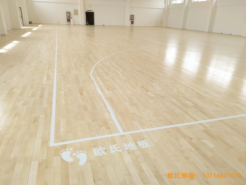 南京浦口黨?；@球館體育地板施工案例3