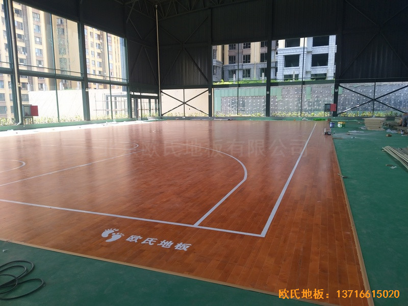 四川瀘州合江縣人民法院籃球館運(yùn)動(dòng)木地板鋪設(shè)案例2
