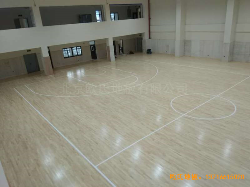 上海濱江文教區(qū)三樓籃球館運動木地板施工案例0