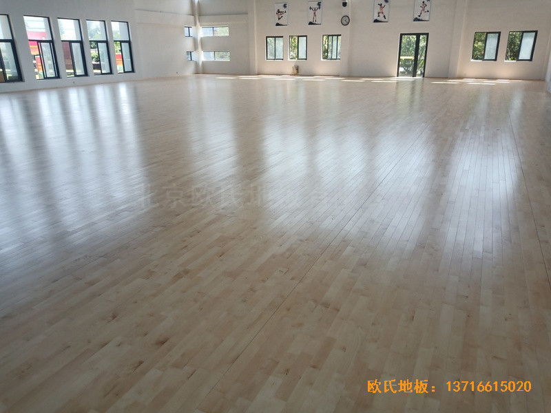 寧波中國(guó)石油儲(chǔ)蓄基地運(yùn)動(dòng)館運(yùn)動(dòng)地板安裝案例4