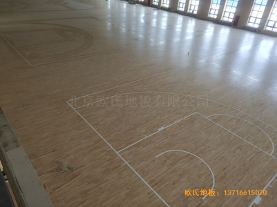 榆林神華煤制油公司籃球館運(yùn)動木地板鋪設(shè)案例