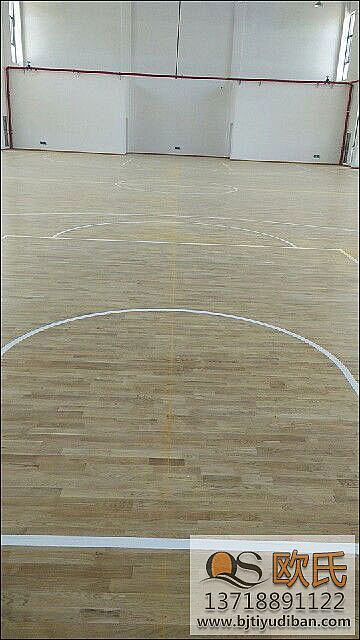 實(shí)木體育地板