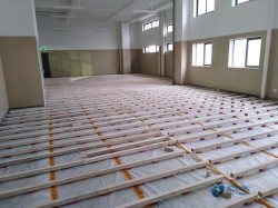專業(yè)籃球館木地板施工團(tuán)隊(duì)
