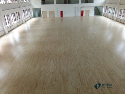 專用籃球場(chǎng)地木地板施工