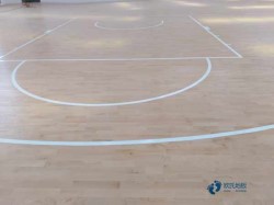 懸浮體育場(chǎng)館木地板施工