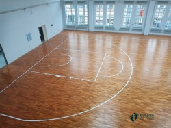 雙層龍骨體育館木地板保養(yǎng)