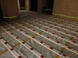 專用籃球場(chǎng)地地板廠家報(bào)價(jià)