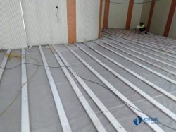 專業(yè)籃球場(chǎng)木地板安裝公司