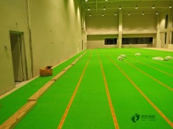 雙層龍骨籃球運(yùn)動(dòng)地板如何保潔