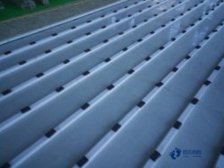 室內(nèi)運(yùn)動(dòng)地板施工團(tuán)隊(duì)