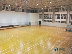 尋求運(yùn)動(dòng)地板安裝公司