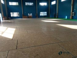 懸浮式體育場(chǎng)地板施工流程