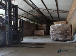 實木運動型地板保養(yǎng)知識