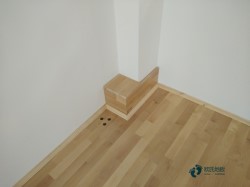 常見體育運(yùn)動(dòng)木地板保養(yǎng)方法