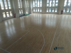 國產籃球運動木地板保養(yǎng)方法